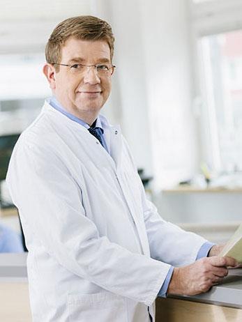 Dr. med. Christian Schröder