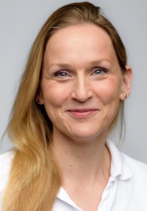 Dr. med. Anja Hilbert