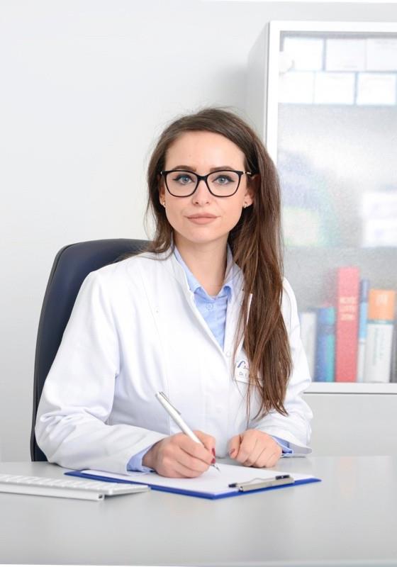 Doctor-medic Irina Bosancu