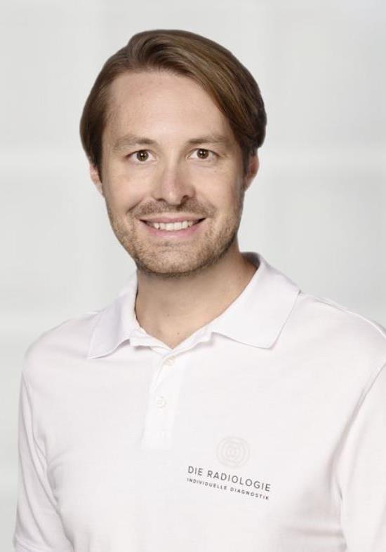 Priv. Doz. Dr. med.  Frederik Strobl