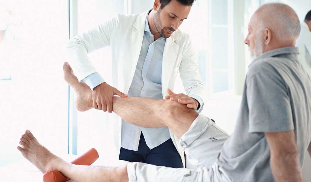 <p>"Ich bin mit der Behandlung sehr zufrieden. Durch meine regelm&auml;&szlig;igen Behandlungen sind meine R&uuml;ckenbeschwerden zur&uuml;ck gegangen. Ich f&uuml;hle mich besser und kann wieder mehr Sport machen."</p>