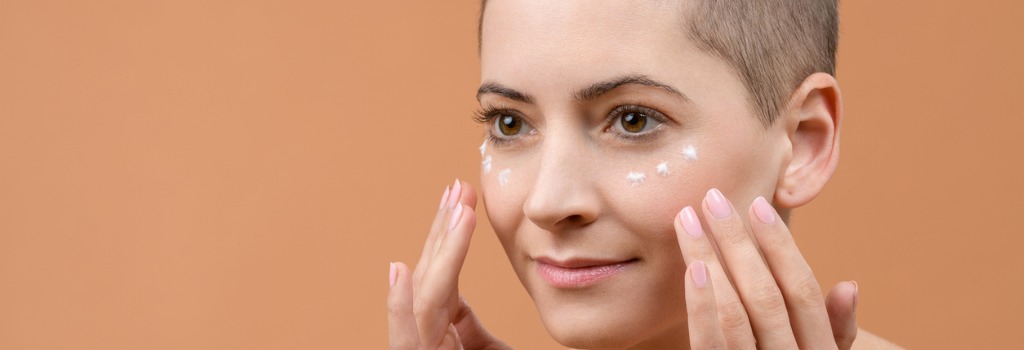 Hautpflege Beratung und Behandlung