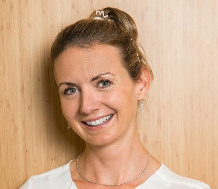 Dr. med. Corinna Macht