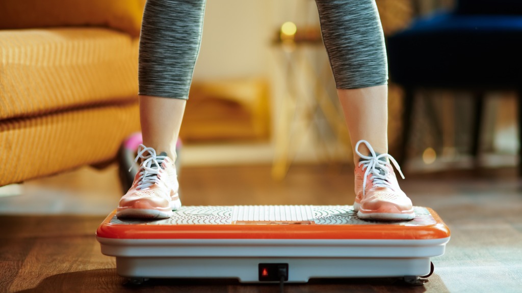 Periphere Polyneuropathie, Erkrankungen des peripheren Nervensystems bei Krebs. Bekämpfen Sie Polyneuropathie durch Bewegung und eine angepasste Ernährung.